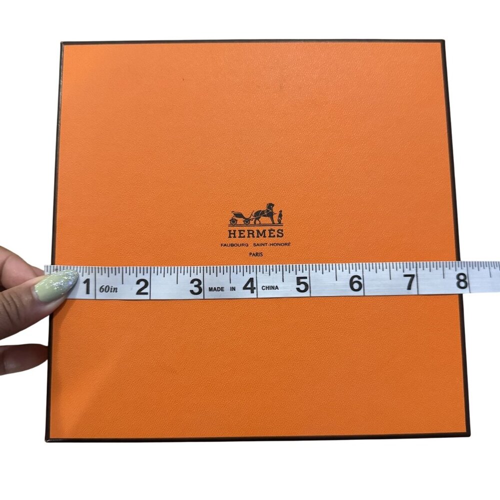 Hèrmes Authentic Empty Tie Gift Jewelry Accessory Container Box Size 8x7.6x1.7 - Picture 5 of 8